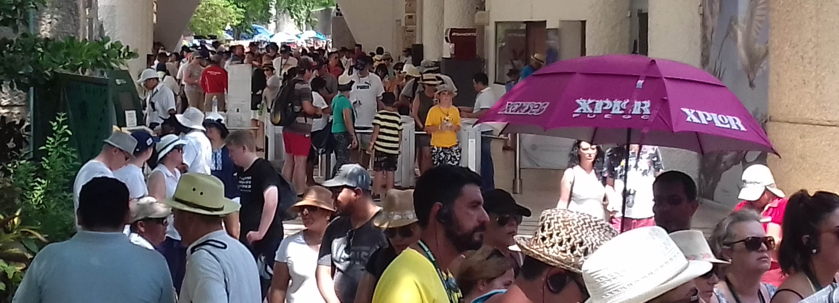 Chichen Itza Crowds