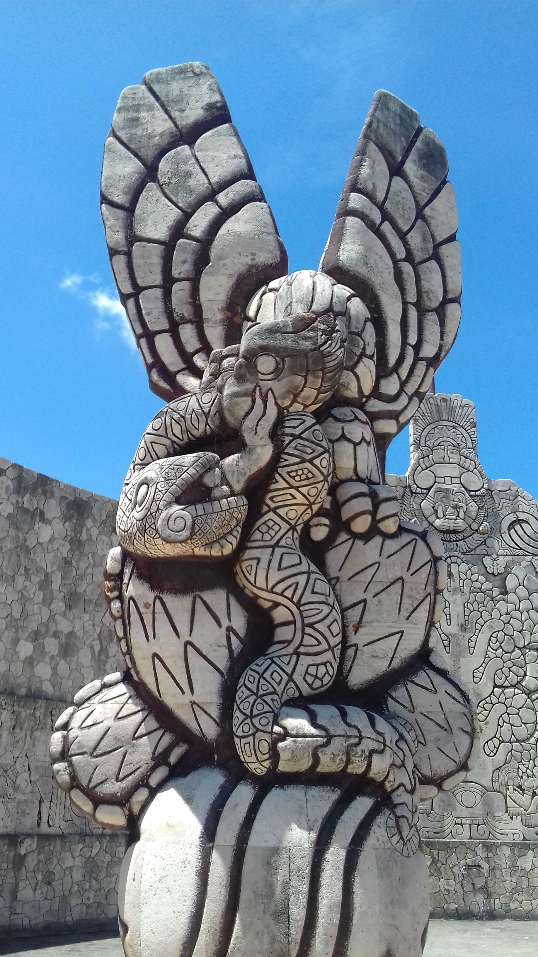 Flag Monument Statue